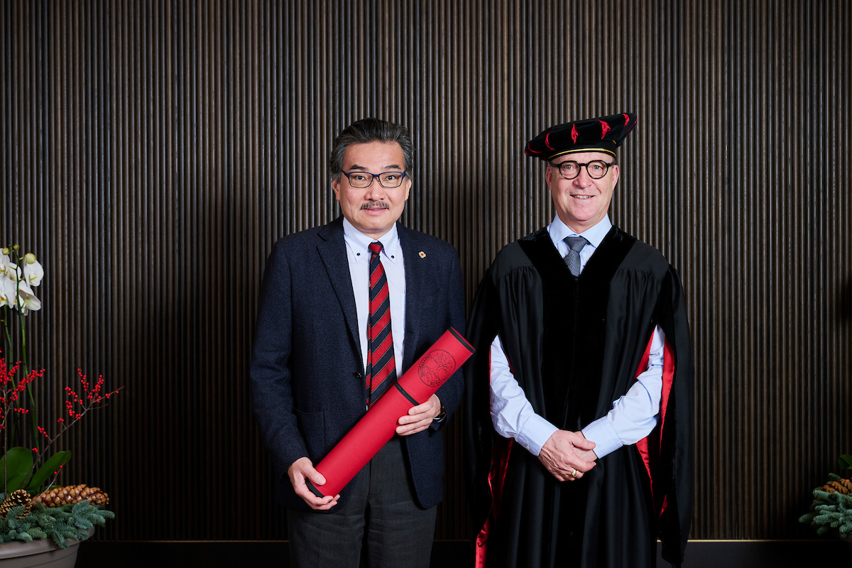 Masashi Yanagisawa, Ehrendoktor und Claudio Bassetti, Dekan Medizinische Fakultät