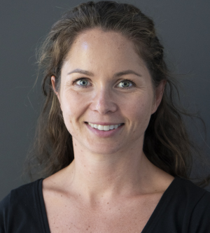 Dr. Anja Thiel