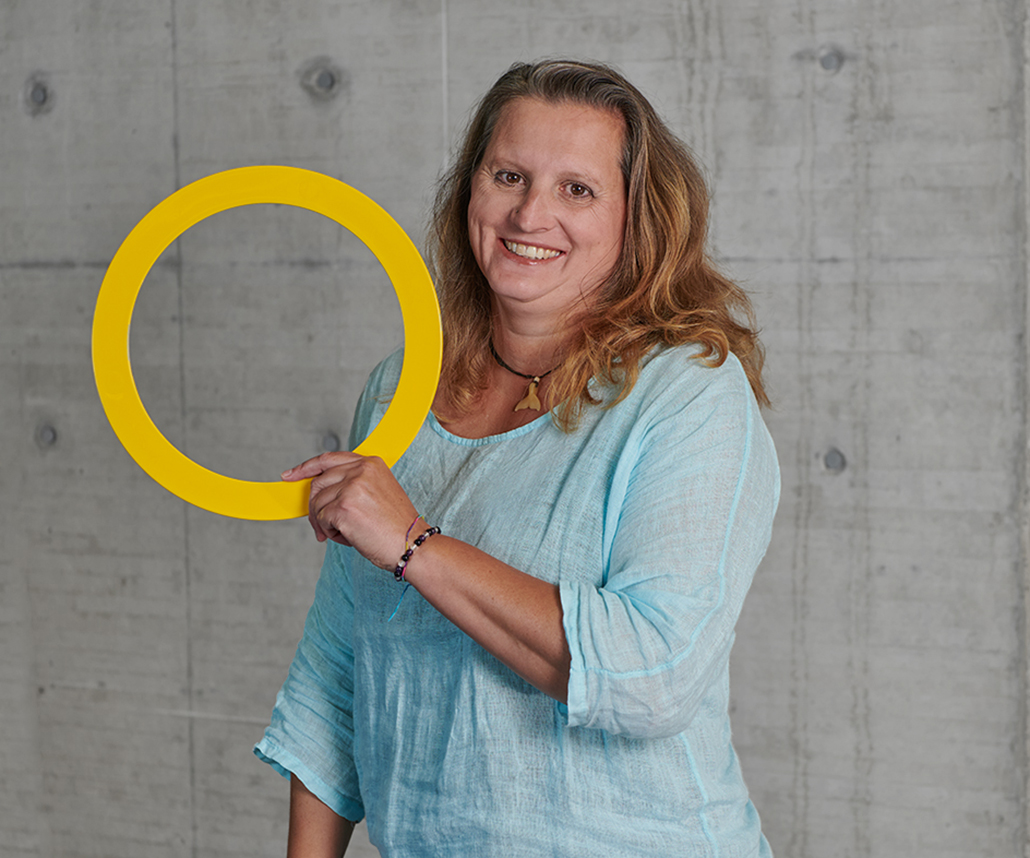  Debora Hirschi