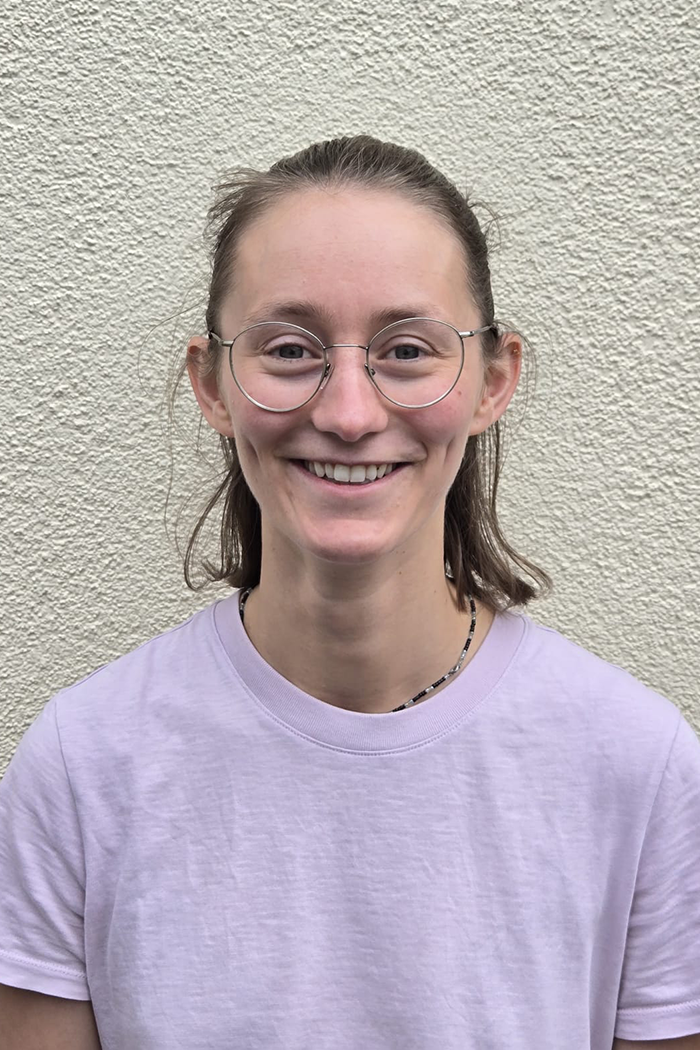  Freya Diener