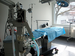 Tierspital/leerer Operationsraum