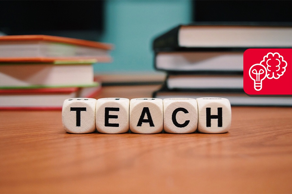 Picture or icon for "Teaching"