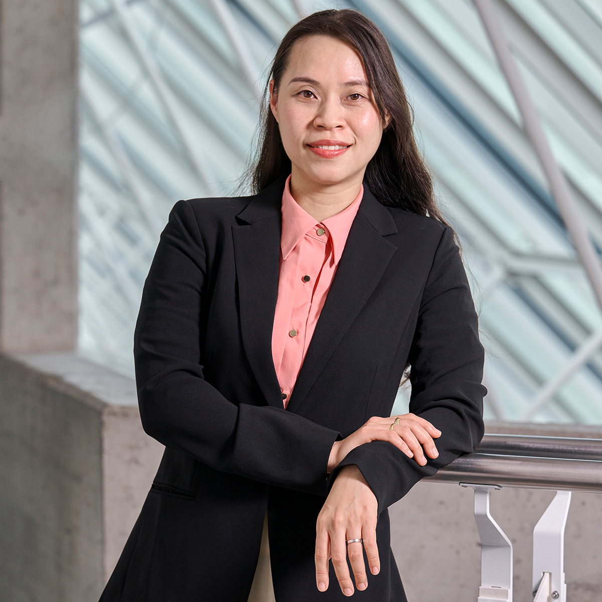 Portrait Hang Gander-Bui