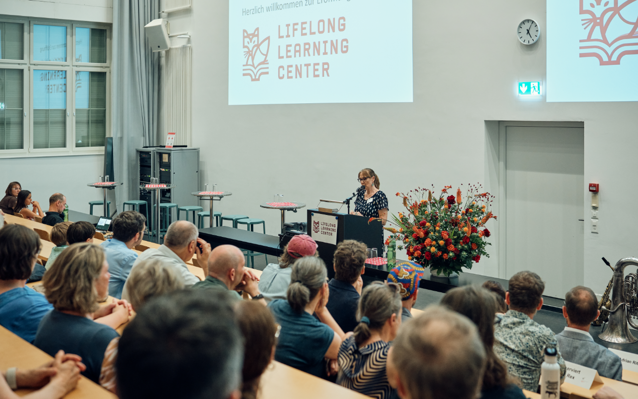 2025 Eröffnungsfeier Lifelong Learning Center Universität Bern