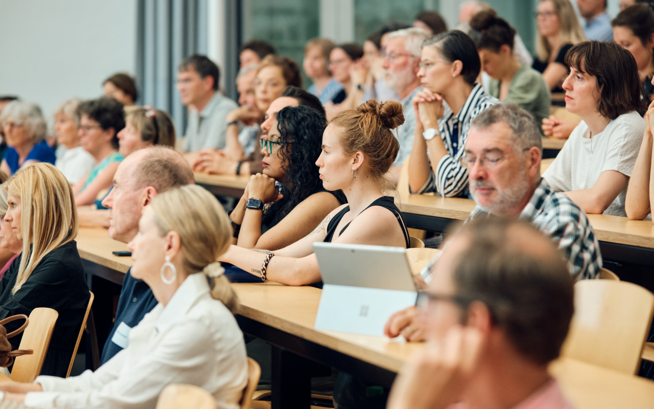 2025 Eröffnungsfeier Lifelong Learning Center Universität Bern