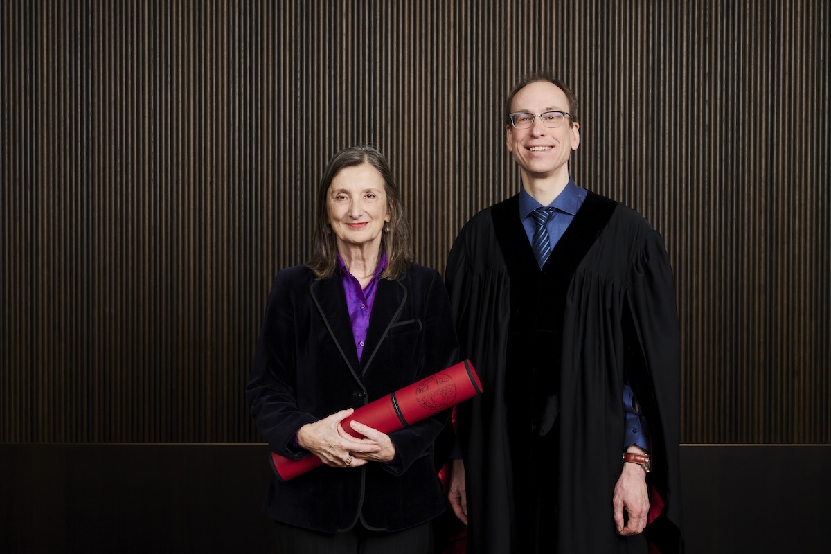 Bice Curiger, Ehrendoktorin und Claus Beisbart, Dekan Philosophisch-historische Fakultät