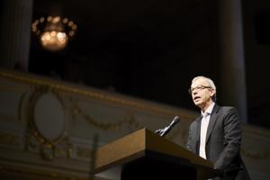 Jan Palmowski, Generalsekretär The Guild of European Research-Intensive Universities, an der Stiftungsfeier Dies Academicus 2025 der Universität Bern im Casino Bern. © Manu Friederich