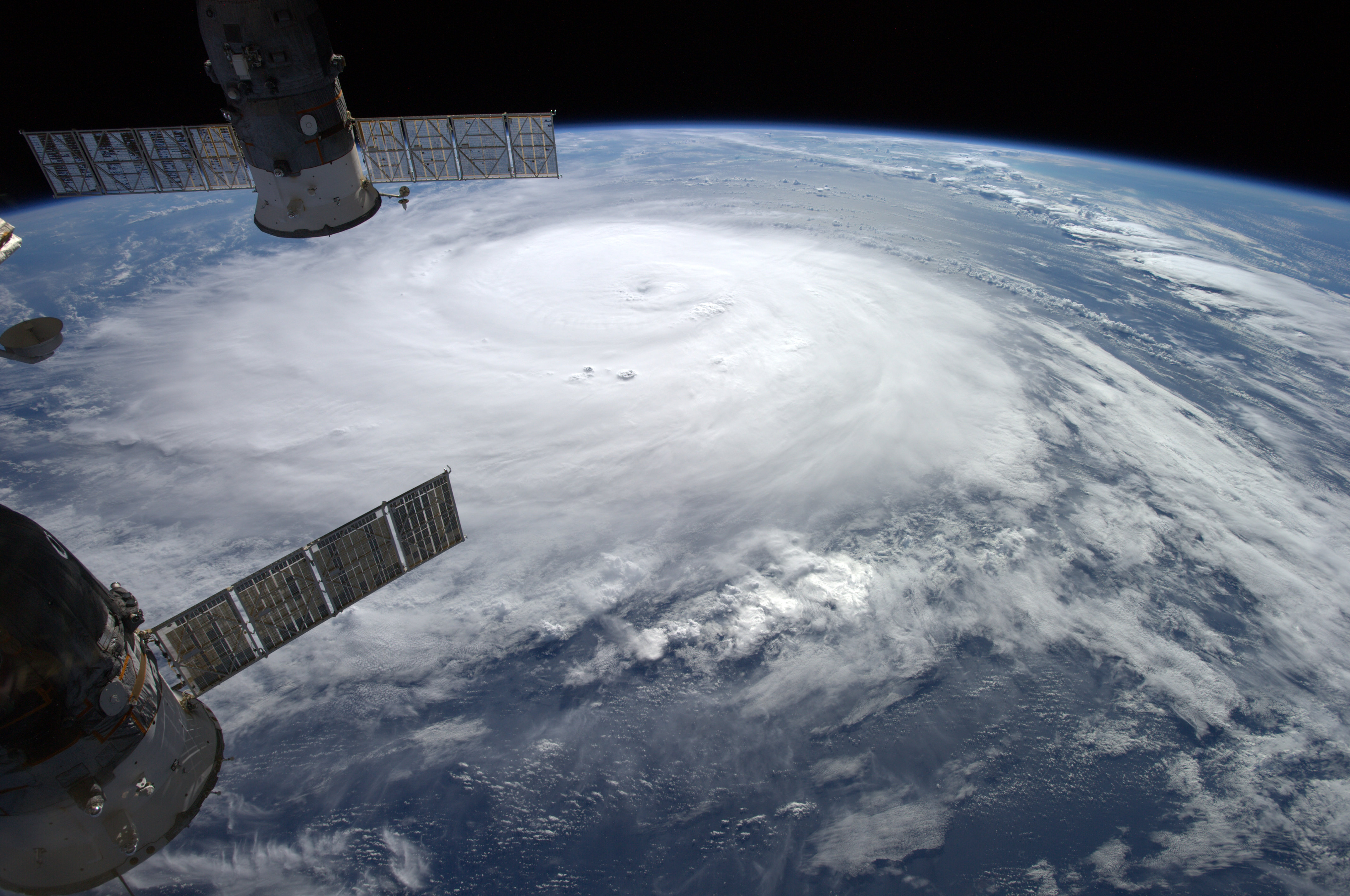 Der Hurrikan «Gonzalo», aufgenommen von der Internationalen Raumstation ISS am 16. Oktober 2014. Bild: Alexander Gerst/ESA/NASA